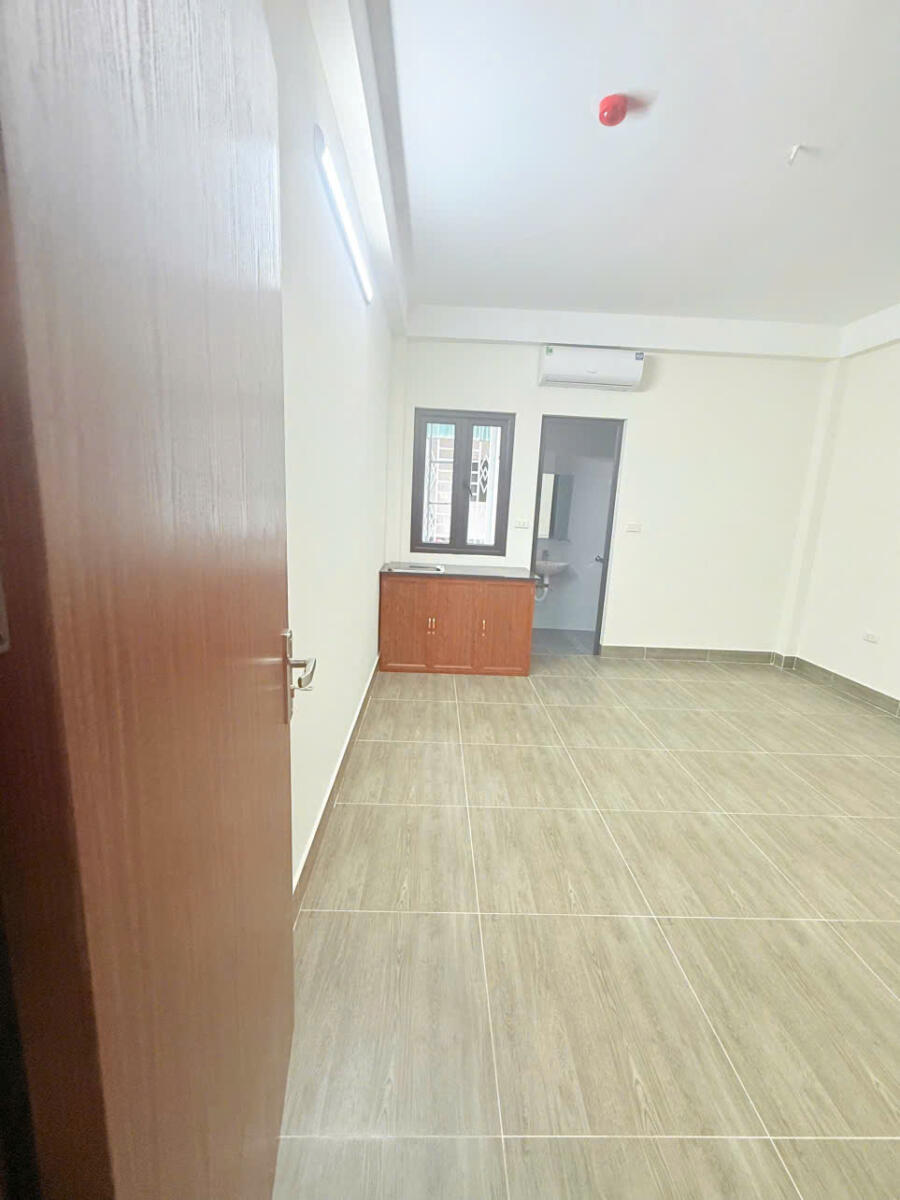 MT233 | Ngõ 348 Kim Giang ( Mặt ngõ 2 ô tô tránh nhau) - Image 2